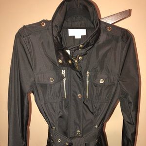 EUC MICHAEL KORS BLACK JACKET WITH HOOD